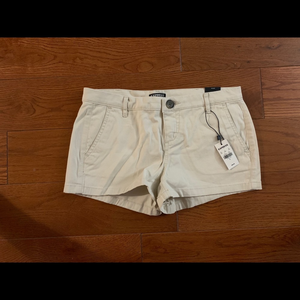 Express Shorts